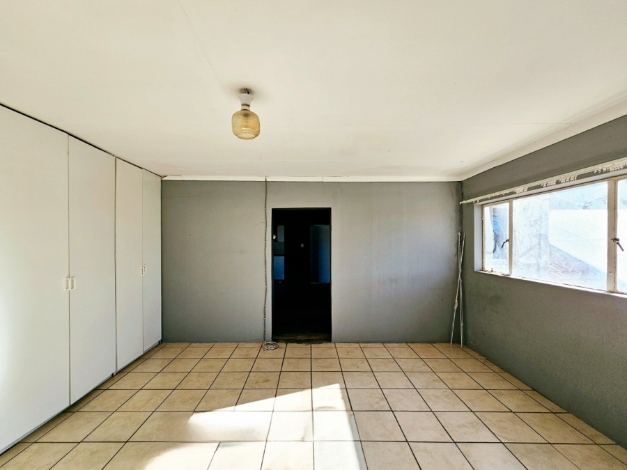 10 Bedroom Property for Sale in Groenvlei Sh Free State